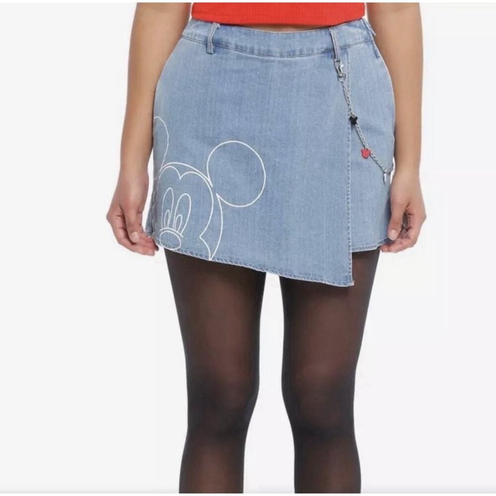 Disney Mickey Mouse Denim Wrap Skort Women’s 5XL Hot Topic Light Wash Y2K
